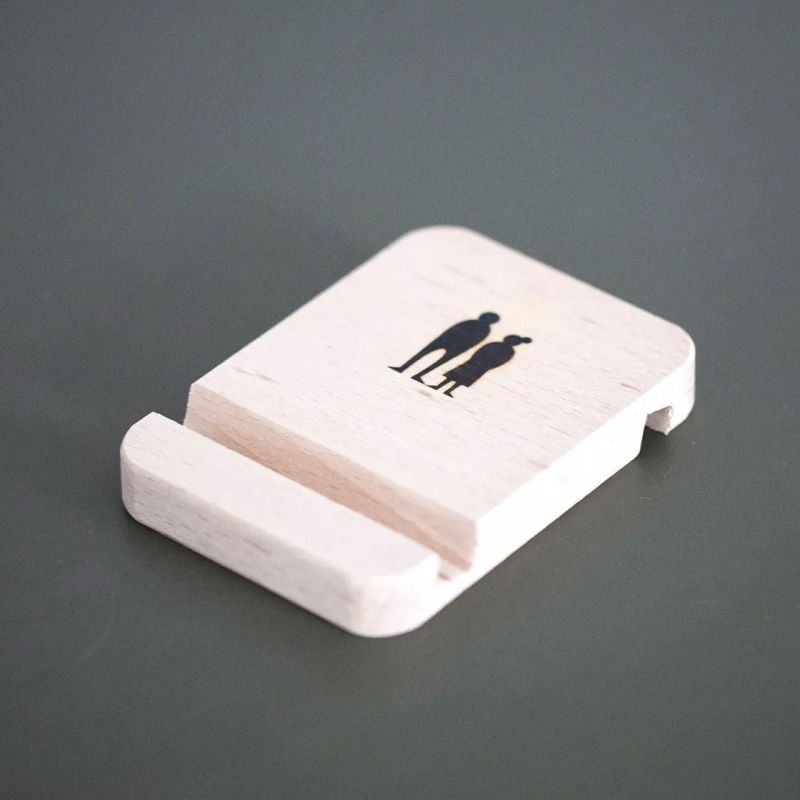 Le support de téléphone et tablette en bois de hêtre massif PAïSAN