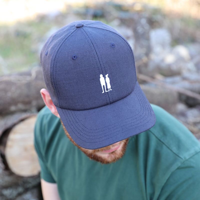 Casquette en lin bleu marine PAïSAN - Broderie blanche