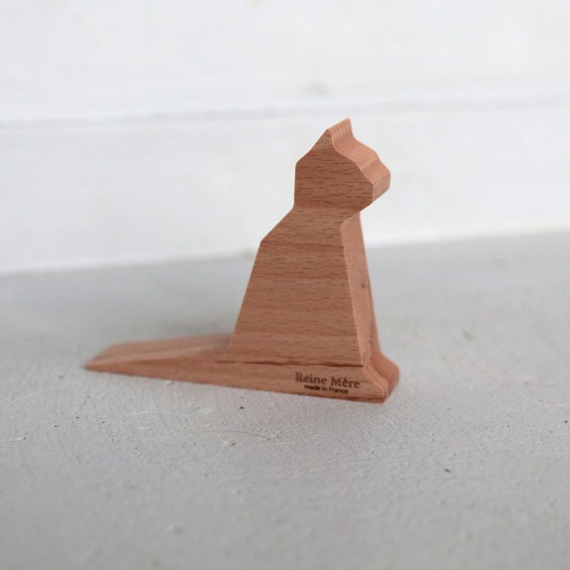 PAïSAN - Cale porte Sachat le chat de Reine Mère