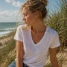 Le tee-shirt en lin blanc français col V PAïSAN