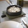 Le dessous de plats en lin et ouate de fibres recyclées PAïSAN